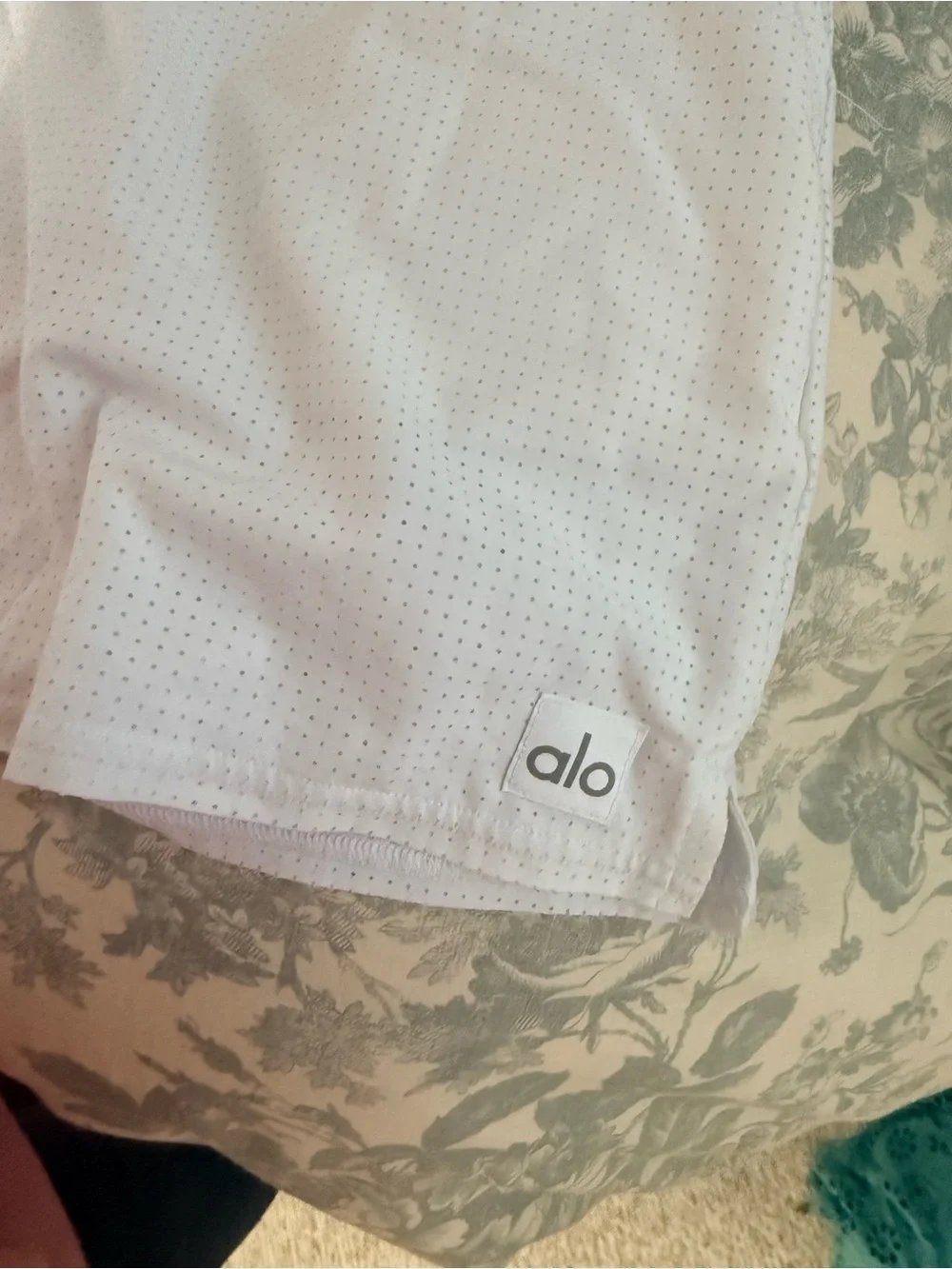 ALO Yoga White Breathable Mesh Lounge Shorts